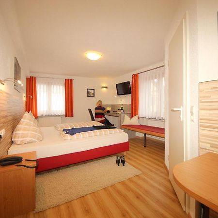 Hotel Krone Stuehlingen - Das Tor Zum Suedschwarzwald Zewnętrze zdjęcie